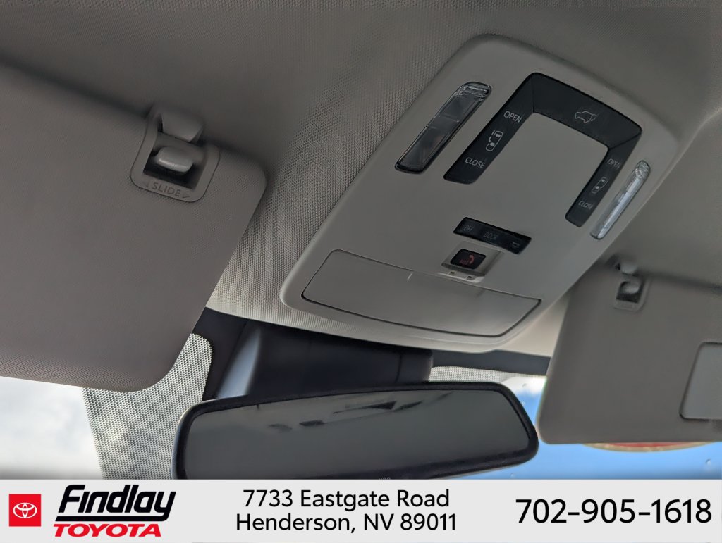 Certified 2026 Toyota Sienna LE FWD image 30