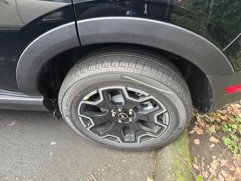 New 2026 Ford Bronco Sport Outer Banks w/ Outer Banks Tech Package+ image 7