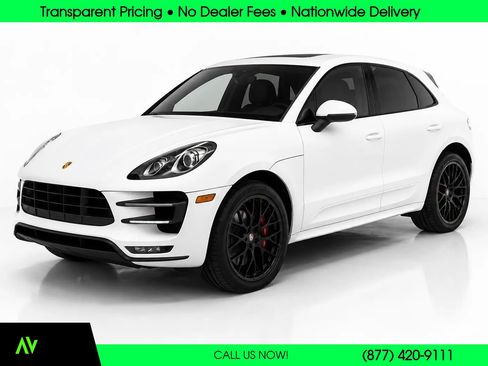 Used 2018 Porsche Macan Turbo AWD/4WD image 5