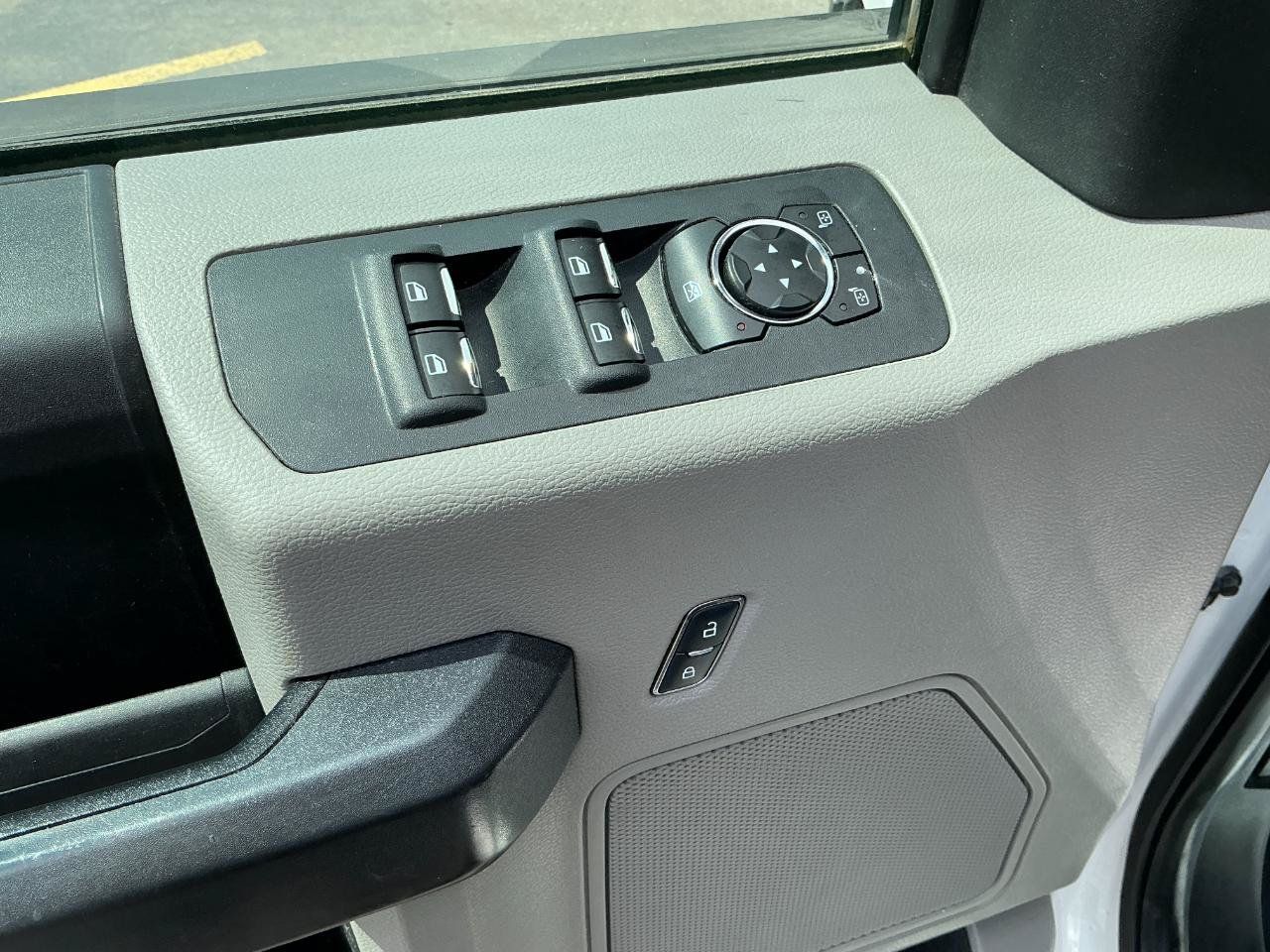 Used 2017 Ford F150 XL w/ Equipment Group 101A Mid RWD image 10