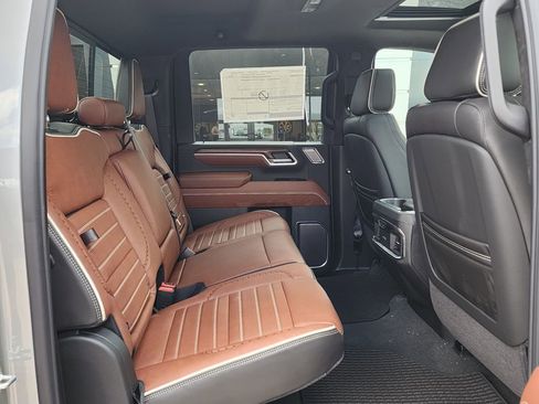 New 2026 GMC Sierra 3500 Denali Ultimate AWD/4WD image 49
