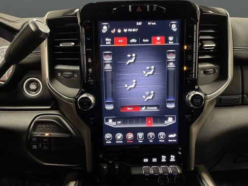 Used 2019 RAM 2500 Laramie image 19