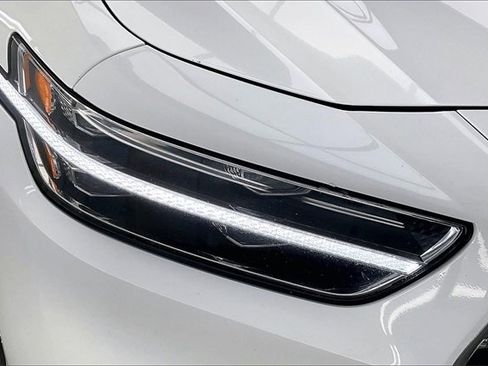 Used 2021 Genesis G90 3.3T Premium image 26