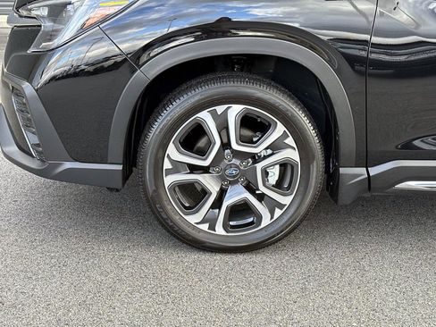 Certified 2025 Subaru Ascent Limited w/ Popular Package #1 image 11