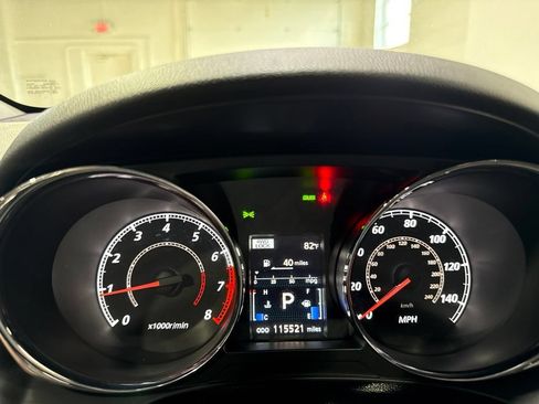 Used 2012 Mitsubishi Outlander Sport SE AWD/4WD image 12