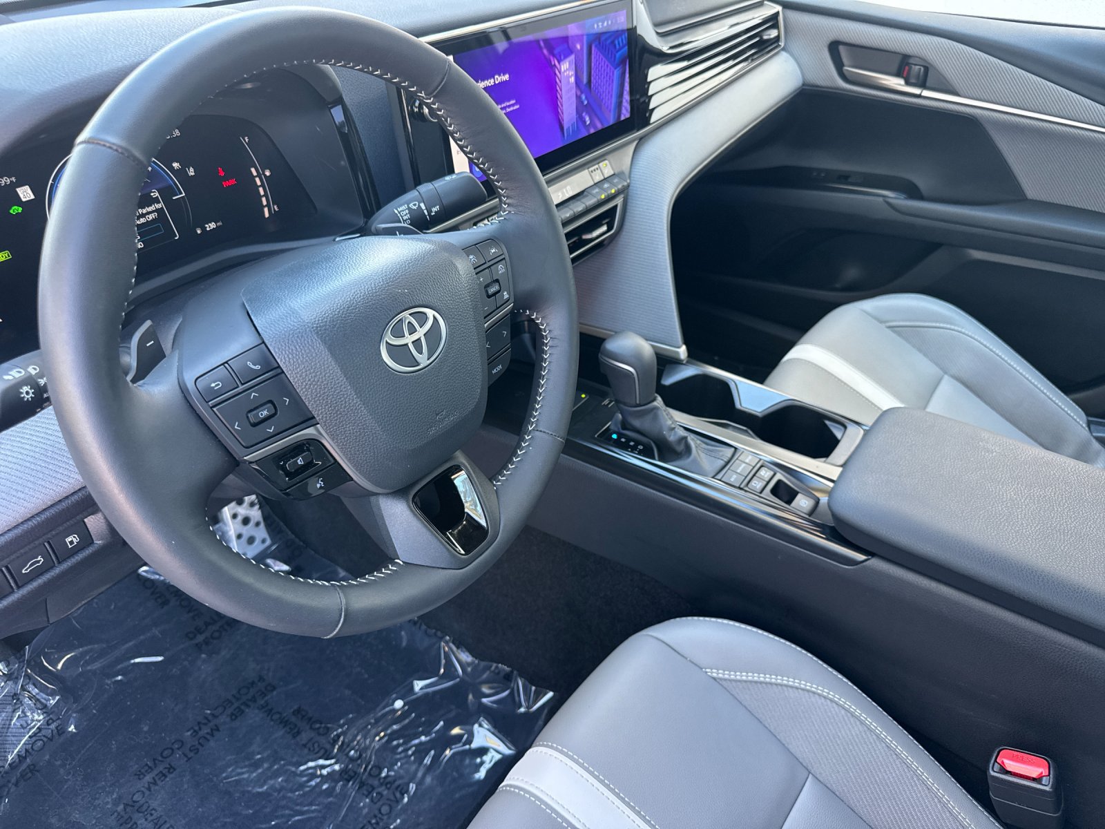 Used 2026 Toyota Camry SE w/ Multimedia Upgrade Package FWD image 10