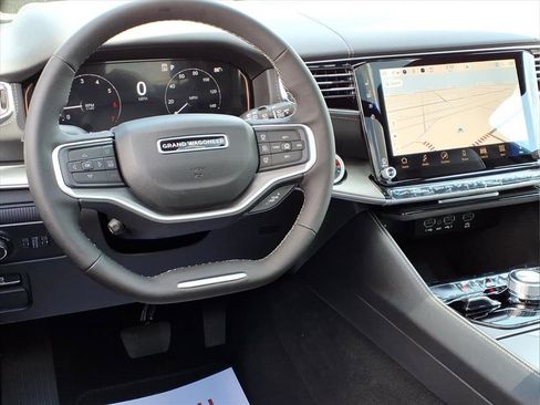 New 2026 Jeep Grand Wagoneer Limited AWD/4WD image 10
