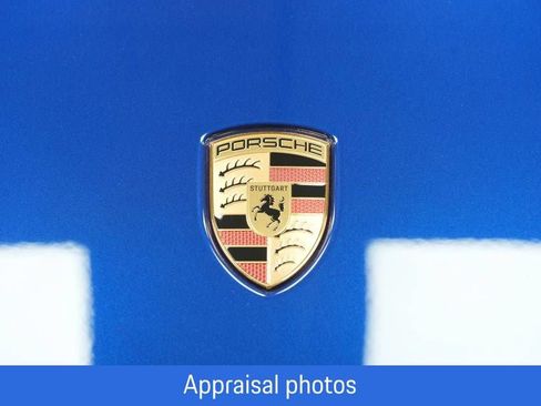 Certified 2025 Porsche 911 Carrera T RWD image 28