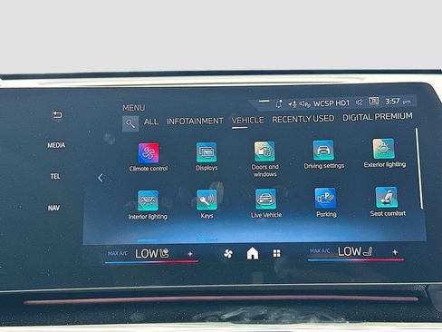 New 2026 BMW X1 xDrive28i w/ Technology Package AWD/4WD image 14
