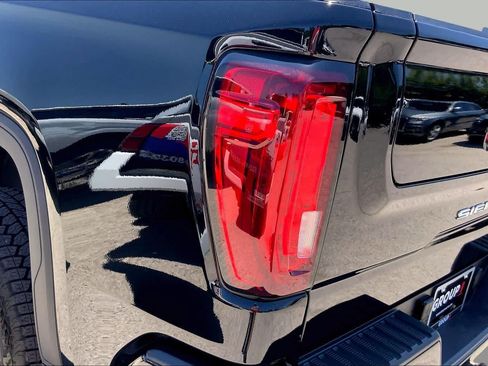 Used 2026 GMC Sierra 1500 AT4 w/ AT4 Premium Package AWD/4WD image 29