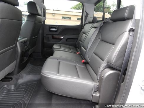 Used 2018 GMC Sierra 1500 SLT w/ SLT Premium Package AWD/4WD image 14