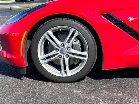 Used 2016 Chevrolet Corvette Stingray Coupe w/ 2LT Preferred Equipment Group image 6