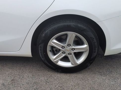 Used 2024 Chevrolet Malibu LT image 33