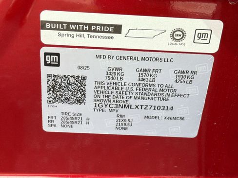New 2026 Cadillac Vistiq Luxury w/ LPO, Floor Liner Package AWD/4WD image 19