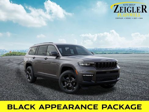 New 2025 Jeep Grand Cherokee L Limited w/ Black Appearance Package AWD/4WD image 5