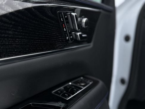 New 2026 Cadillac Escalade IQL Luxury image 15