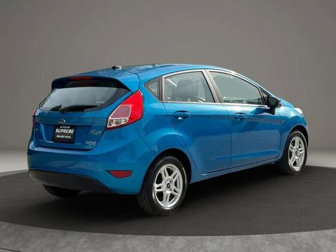 Used 2017 Ford Fiesta SE FWD image 3