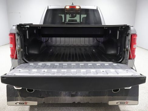 Used 2025 RAM 1500 Laramie AWD/4WD image 4