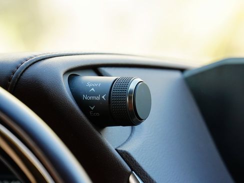 Used 2021 Lexus ES 350 w/ Premium Package image 23