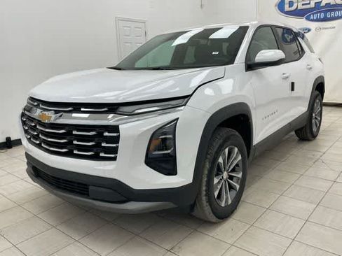 New 2026 Chevrolet Equinox LT AWD/4WD image 16
