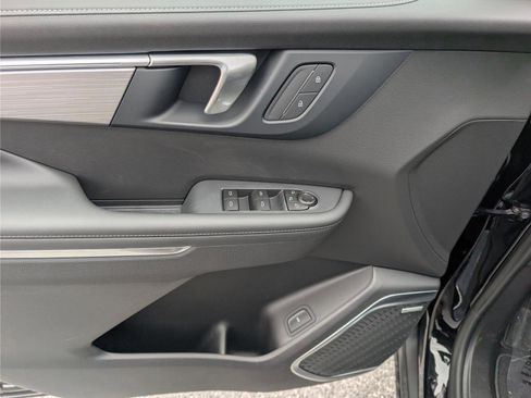 New 2026 Buick Enclave Preferred image 17