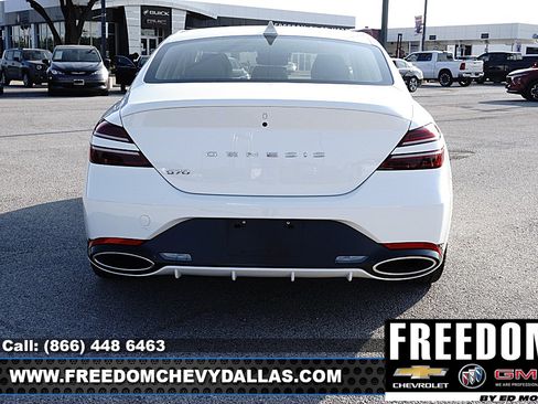 Used 2025 Genesis G70 2.5T RWD image 39