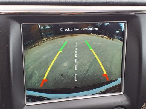 Used 2018 Jeep Grand Cherokee High Altitude image 11