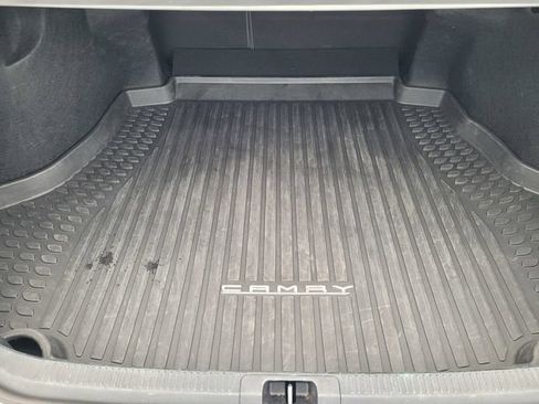 Used 2024 Toyota Camry XSE FWD image 7