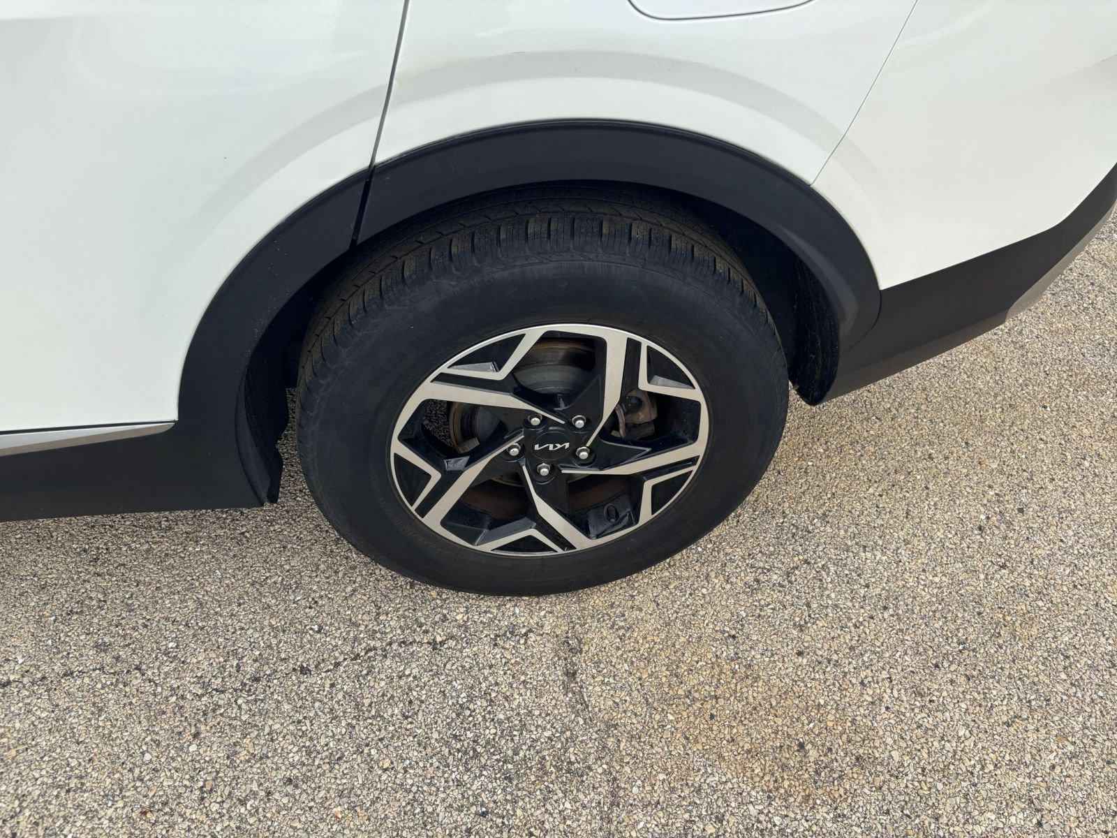 Used 2023 Kia Sportage LX AWD/4WD image 27