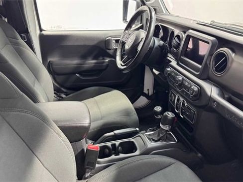 Used 2019 Jeep Wrangler Unlimited Sport S image 14