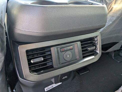 New 2026 Ford F450 Platinum w/ FX4 Off-Road Package image 13