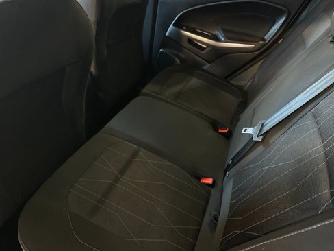 Used 2021 Ford EcoSport SE w/ SE Convenience Package FWD image 5