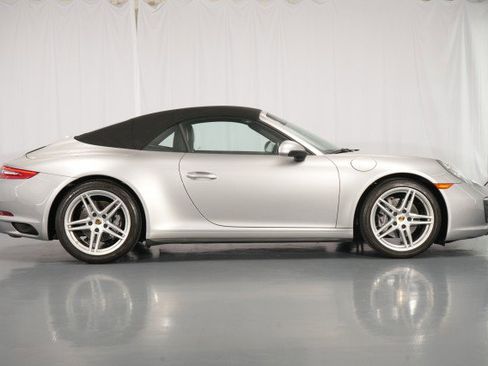 Used 2019 Porsche 911 Carrera 4 AWD/4WD image 15