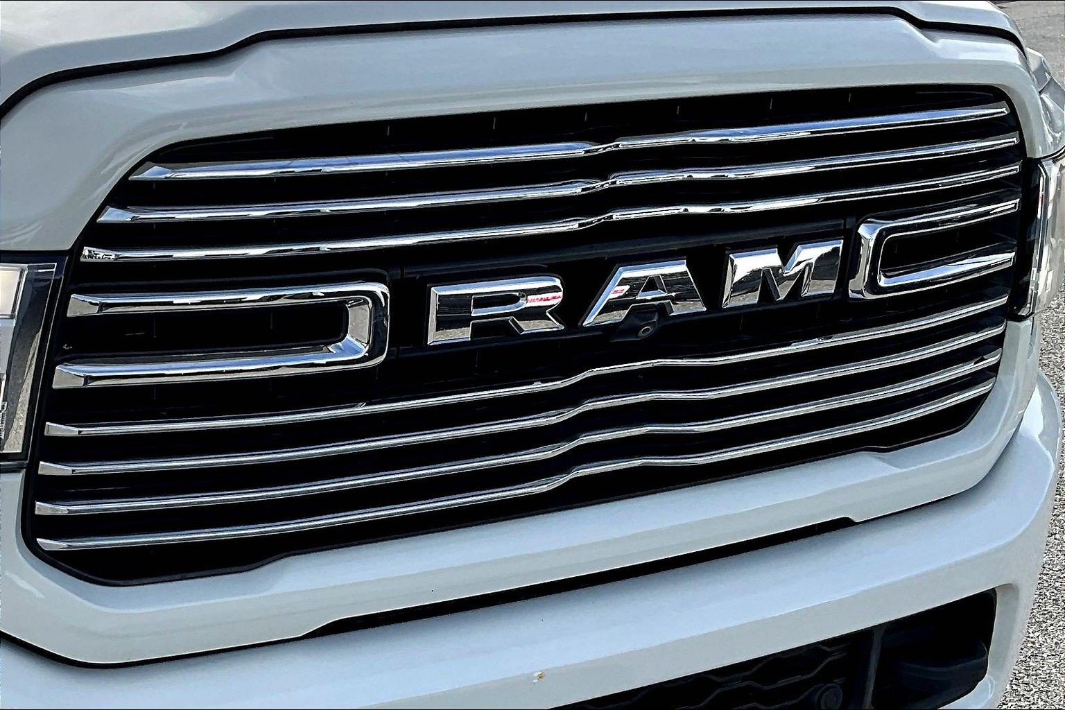 Used 2020 RAM 3500 Laramie AWD/4WD image 29