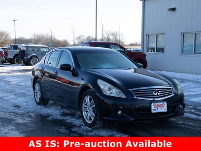 Used 2010 INFINITI G37 x w/ Premium Pkg