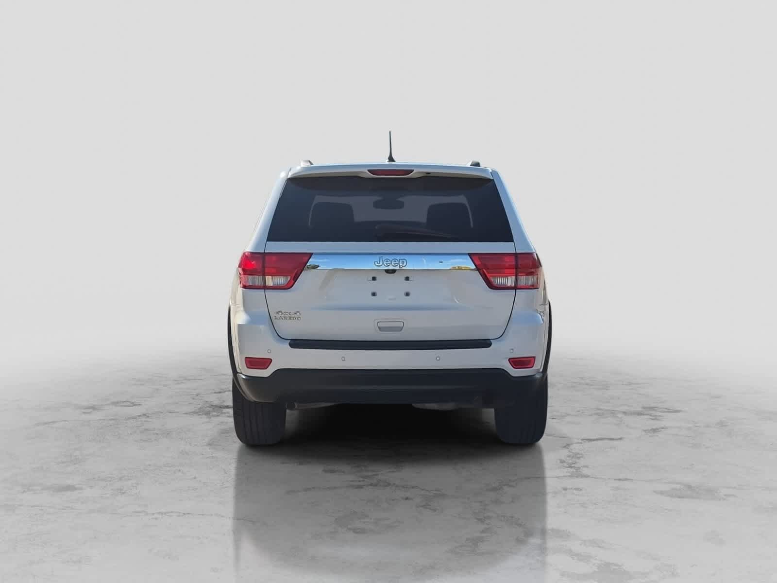 Used 2012 Jeep Grand Cherokee Laredo AWD/4WD image 7