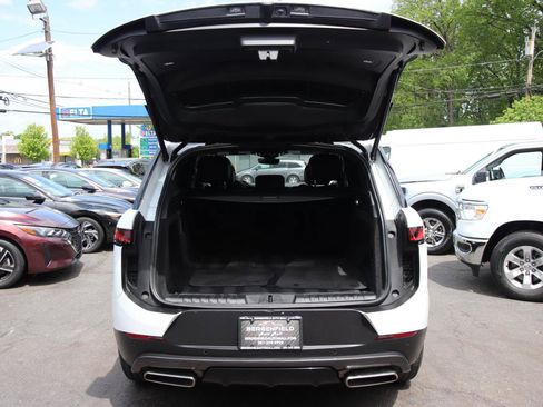Used 2025 Land Rover Range Rover Sport SE AWD/4WD image 57