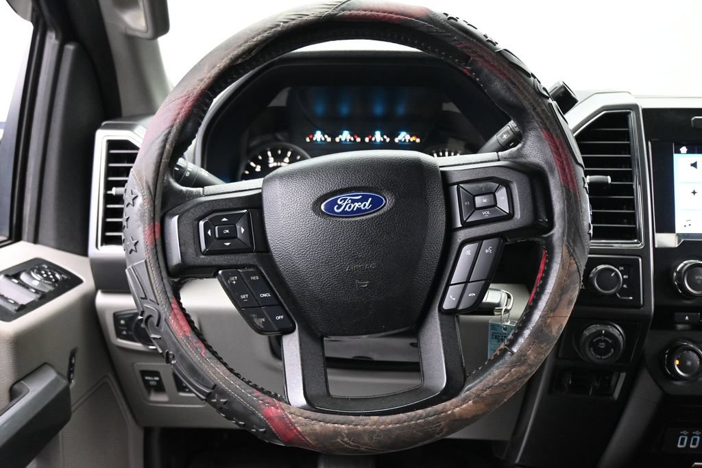 Used 2018 Ford F150 XLT w/ Equipment Group 302A Luxury AWD/4WD image 16