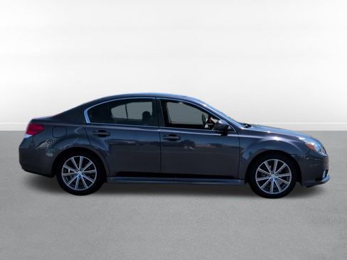 Used 2013 Subaru Legacy 2.5i Sport AWD/4WD image 4