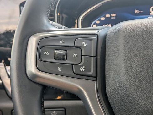 Used 2025 Chevrolet Silverado 1500 LT AWD/4WD image 32