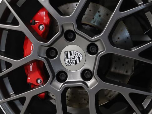 Used 2020 Porsche 911 Carrera S image 18