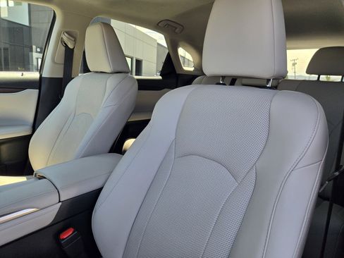 Certified 2021 Lexus RX 350 FWD w/ Premium Package image 16