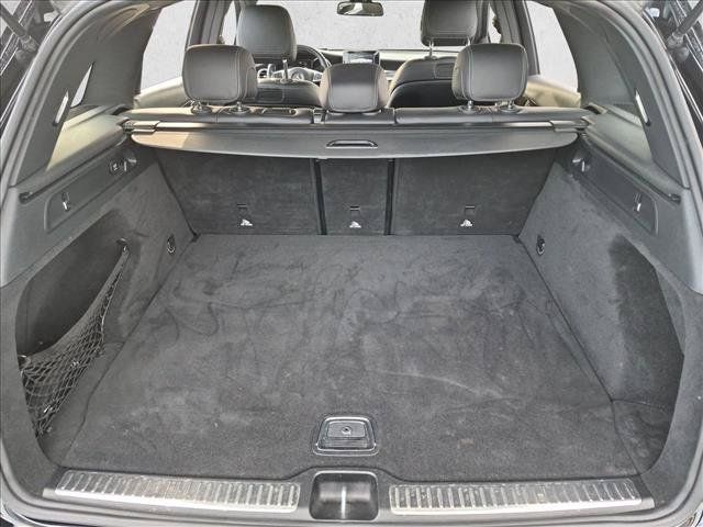 Used 2019 Mercedes-Benz GLC 300 image 6