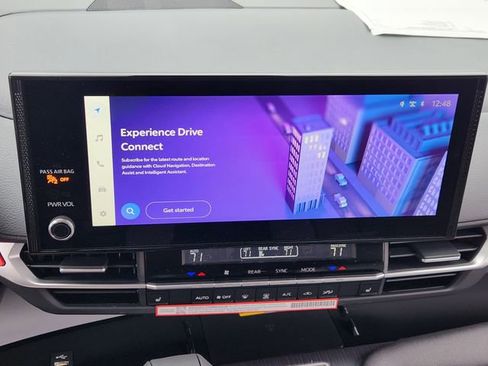 New 2026 Toyota Sienna XLE FWD image 12