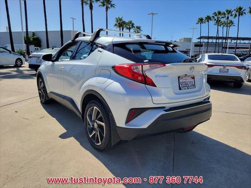 Certified 2022 Toyota C-HR Limited image 6