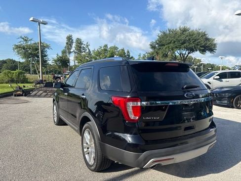 Used 2017 Ford Explorer Limited FWD image 4