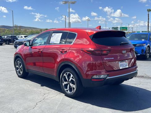 Used 2021 Kia Sportage LX FWD image 3