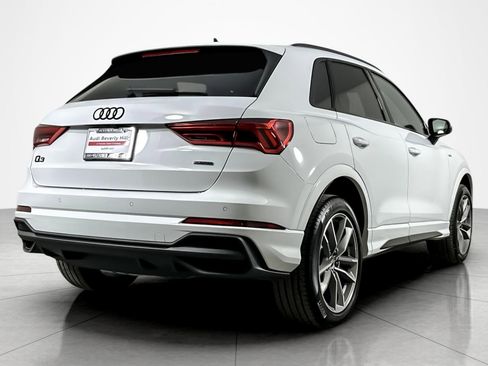 Used 2025 Audi Q3 2.0T Premium w/ Convenience Package image 5
