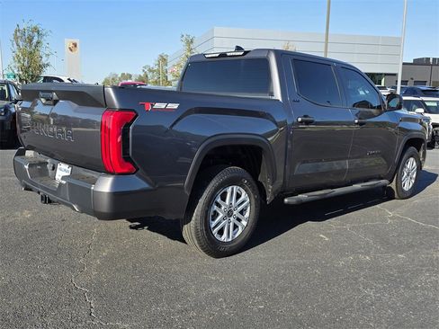 Used 2023 Toyota Tundra SR5 image 3