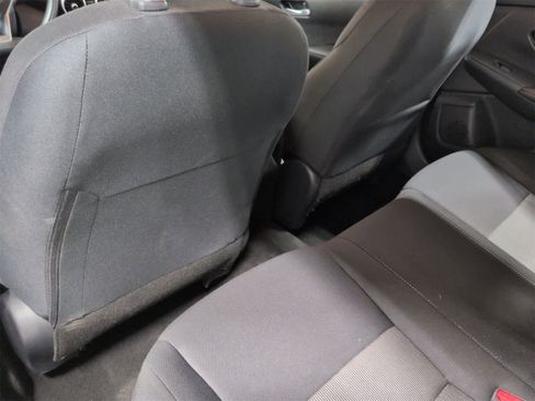 Used 2025 Nissan Sentra SV image 19